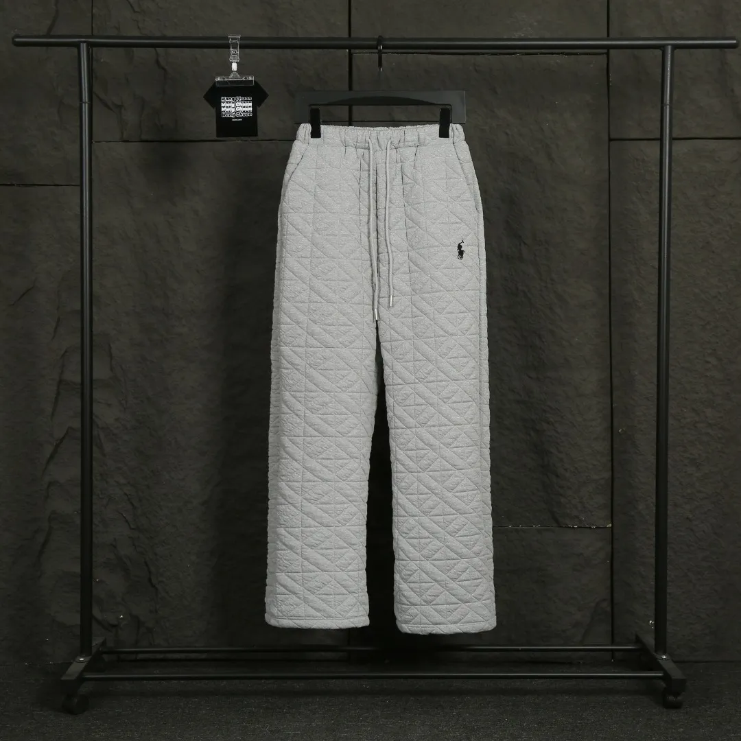 P240 Actual photo [Popular item] Style number: 24384# Color: off-white/hemp gray Size: S to Adjustable elasticated trouser cords at the ankles ✅ - RL Ralph Lauren's hottest style this year. Easy to wear down cotton pants with eyes closed. Classic war horse embroidery LOGO. The texture is full and high-end. A version that you will fall in love with at first sight. Can control any leg shape. Two strings of trouser legs have drawstrings. Can be wide-legged or corseted. Soft and fluffy, level 10 wind-resistant, life-saving pants.